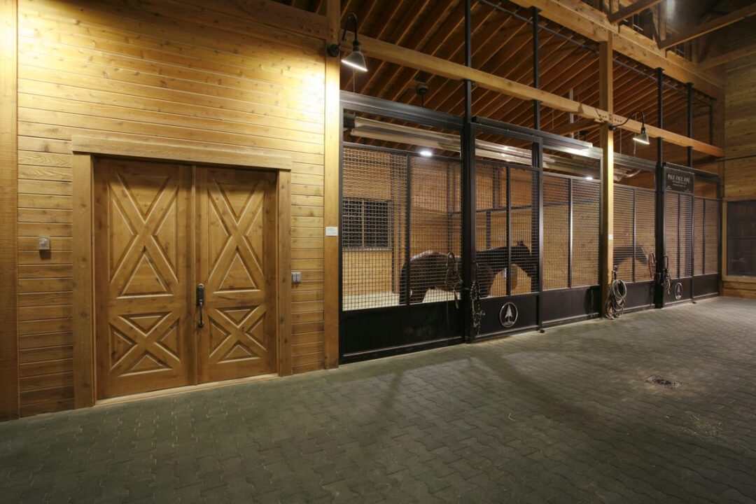 #1005 – Stallion Horse Barn | Steel Structures America
